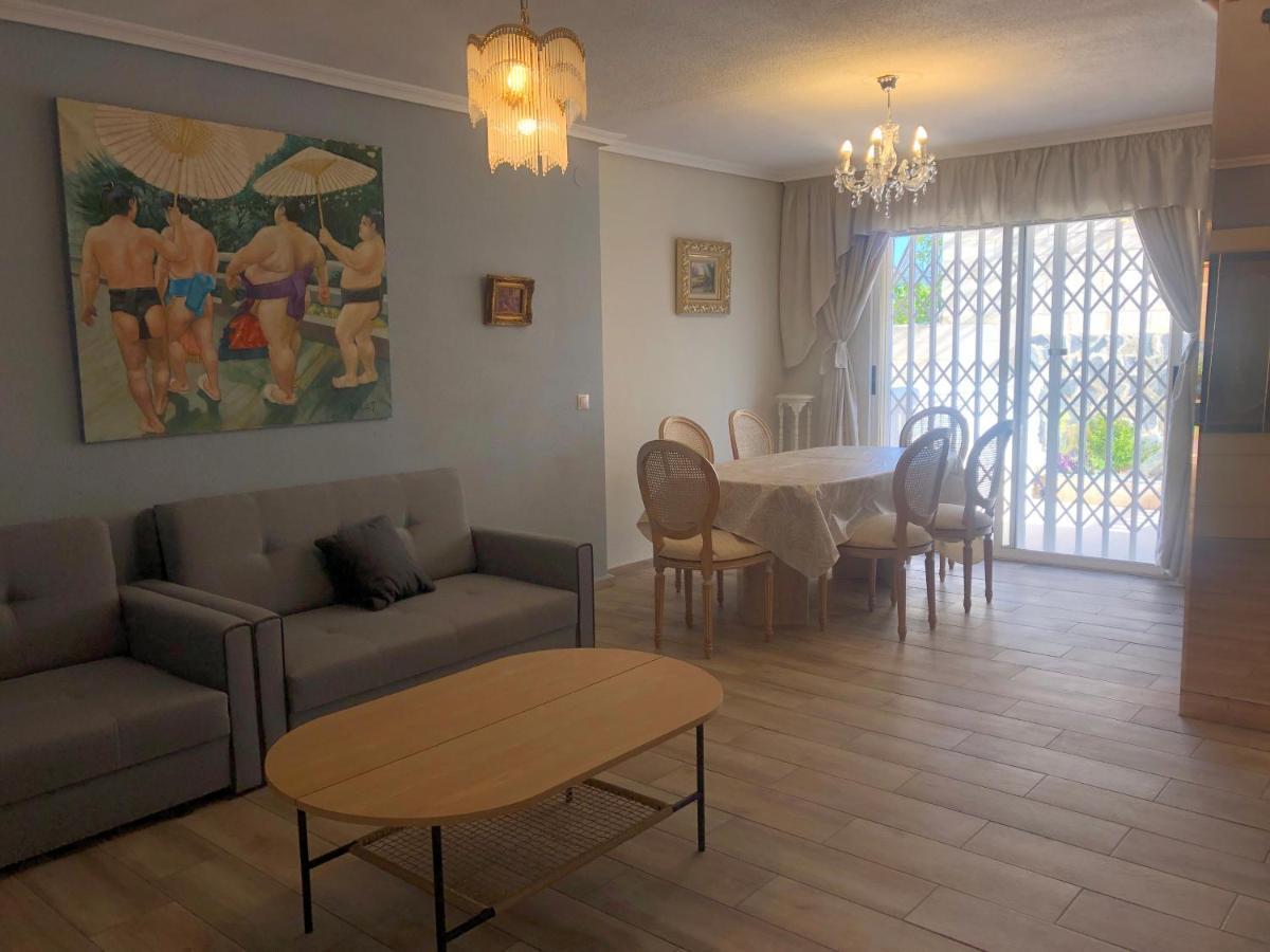 Holiday Chalet 베니돔 외부 사진